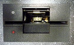 genie-iii_floppydrive_yd-280_14.jpg